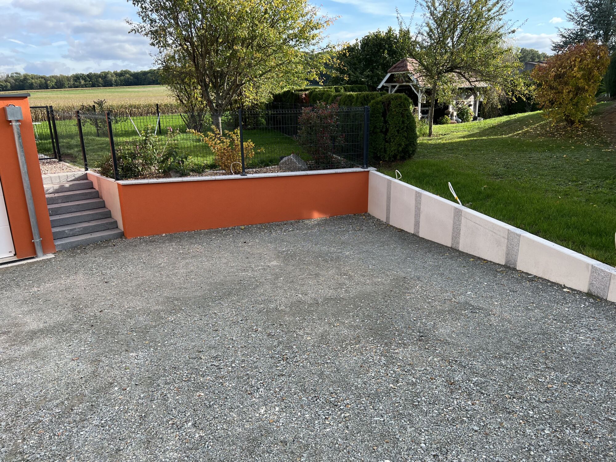 Am&eacute;nagement ext&eacute;rieur &agrave; proximit&eacute; de Cernay et Thann : espaces verts et terrasses Wittenheim